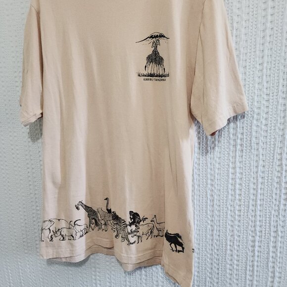 Manqa Africa Crewneck Graphic T-Shirt Size X-Large - Picture 10 of 14